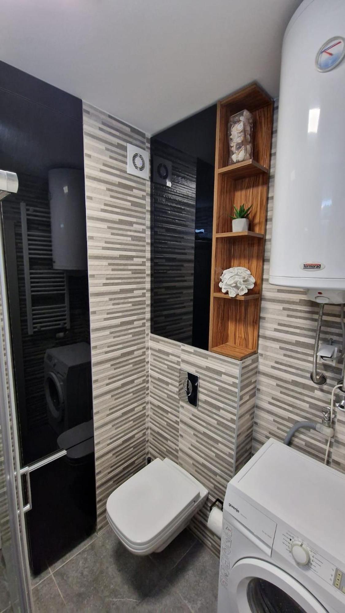 Porodicno-Poslovni Udoban Stan Apartment เบลเกรด ภายนอก รูปภาพ
