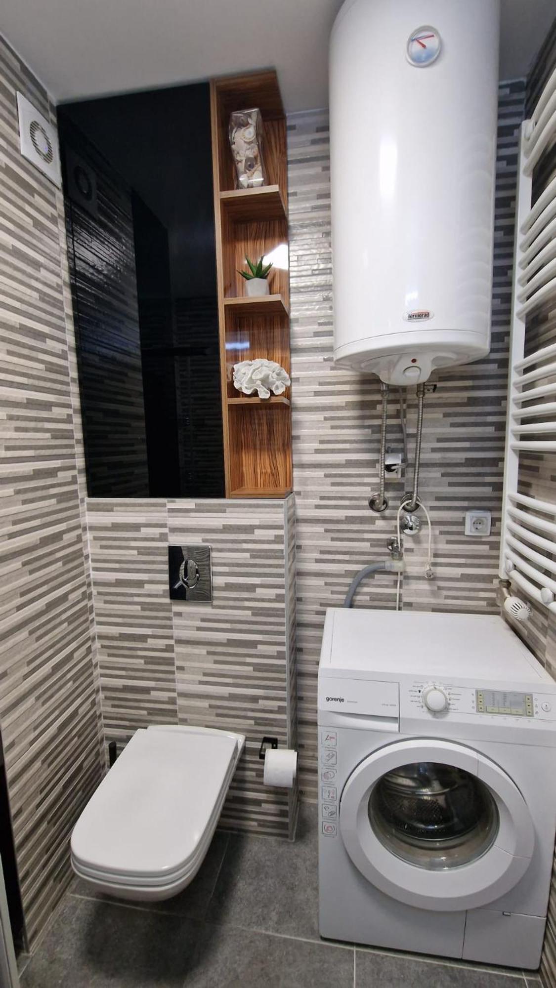Porodicno-Poslovni Udoban Stan Apartment เบลเกรด ภายนอก รูปภาพ